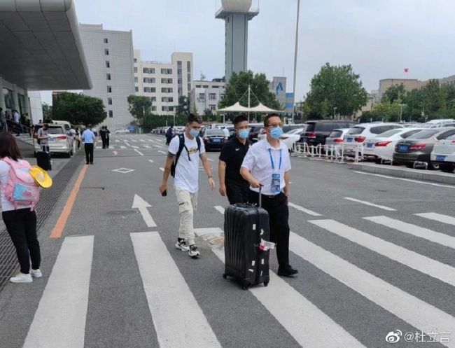 国产精品久久国产三级国不卡顿
